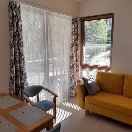 アパート W Pobierowie ポビエロボ